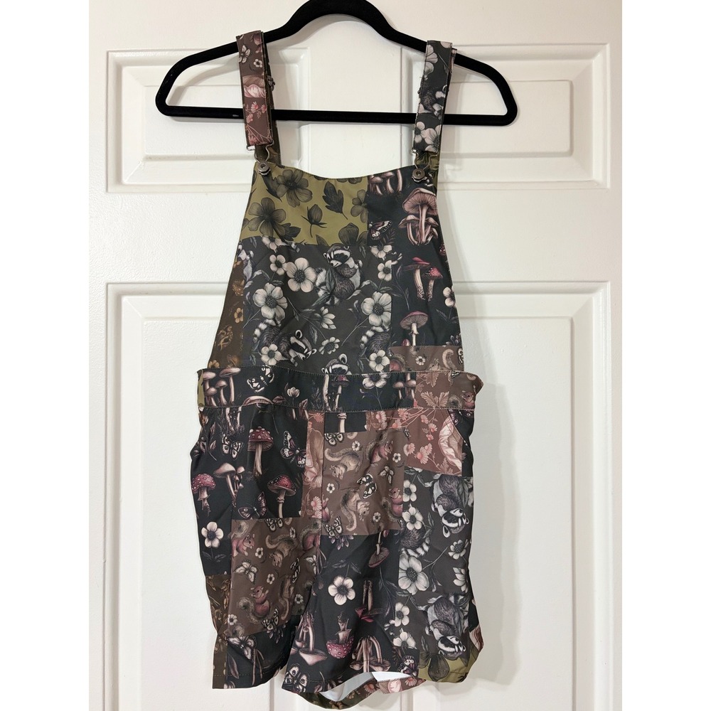 Hot Topic | Mushroom Patchwork Shortalls | MD || Brown Multi|